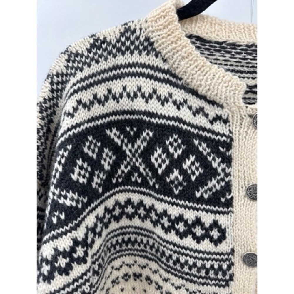 Vintage Unisex Cream Black Nordic Fair Isle Cardigan Sweater LARGE Cottage Folk - Picture 5 of 9